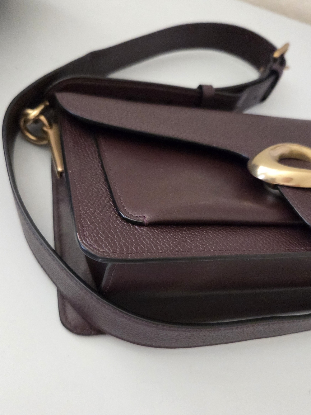 Coach Tabby Shoulder Bag 26 in Oxblood - Picture 3 of 16